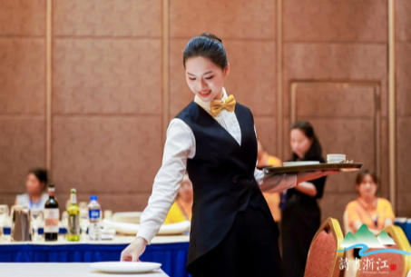 婚车租赁合川最好的婚庆公司轮播图2